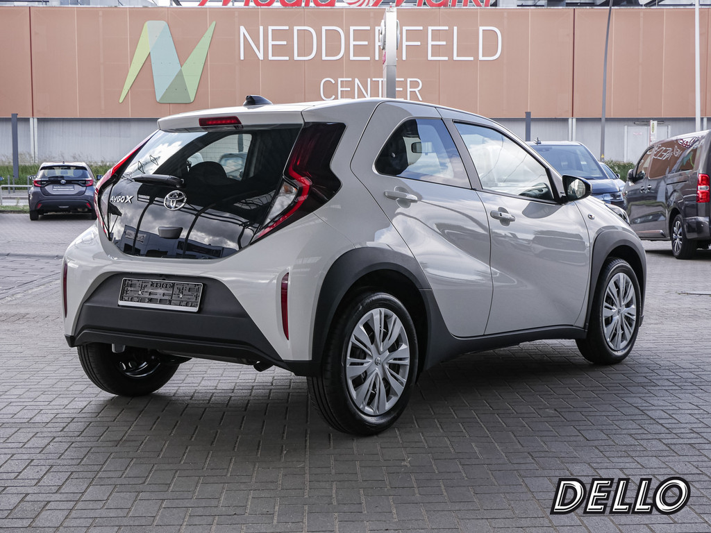 Fahrzeugansicht TOYOTA Aygo X 1.0 Business Edition - Bild 39