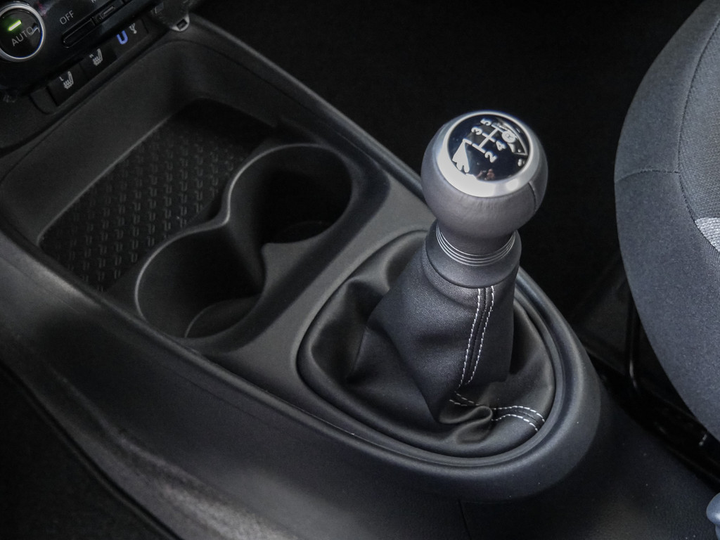 Fahrzeugansicht TOYOTA Aygo X 1.0 Business Edition - Bild 22