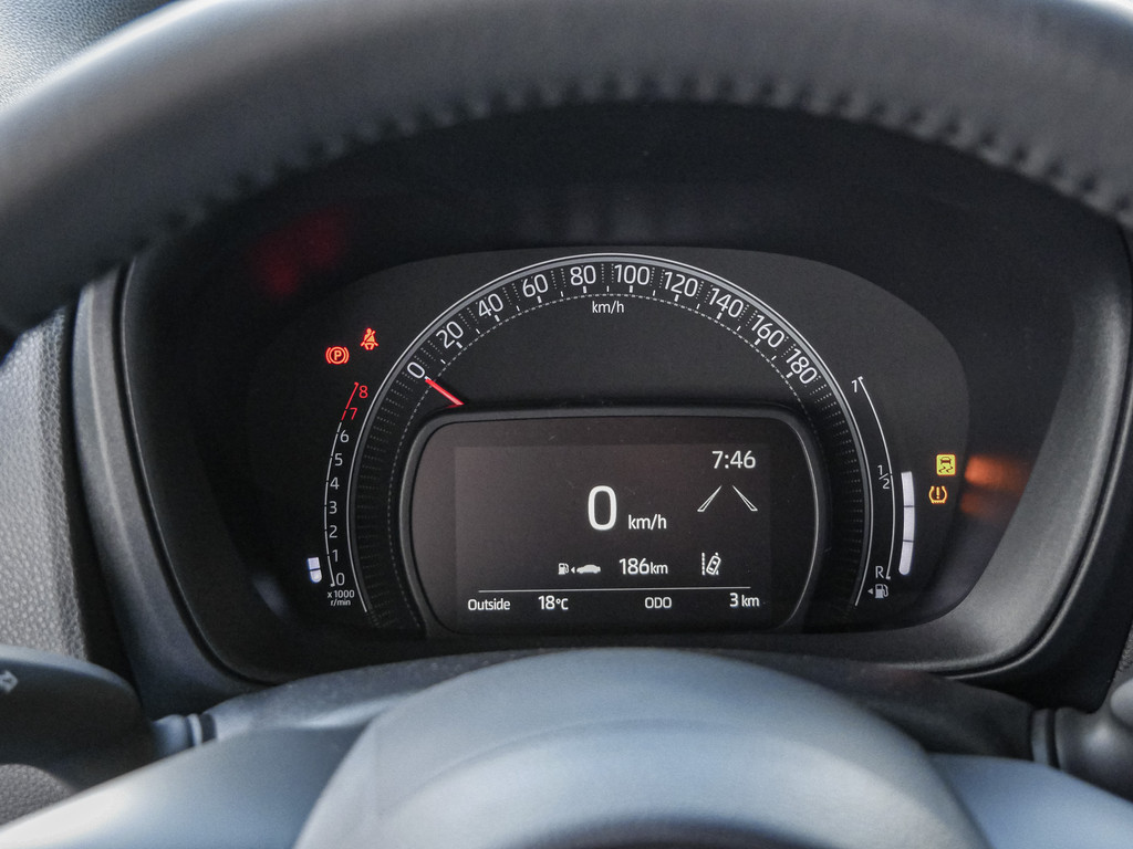 Fahrzeugansicht TOYOTA Aygo X 1.0 Business Edition - Bild 27