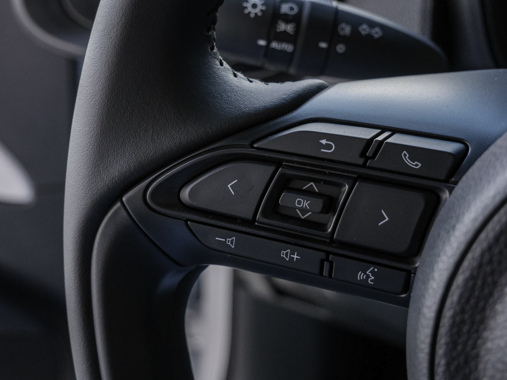 Fahrzeugansicht TOYOTA Aygo X 1.0 Business Edition - Bild 31