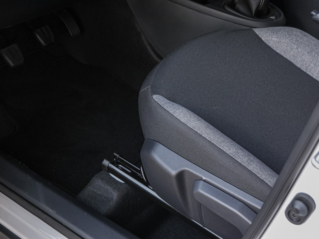 Fahrzeugansicht TOYOTA Aygo X 1.0 Business Edition - Bild 36