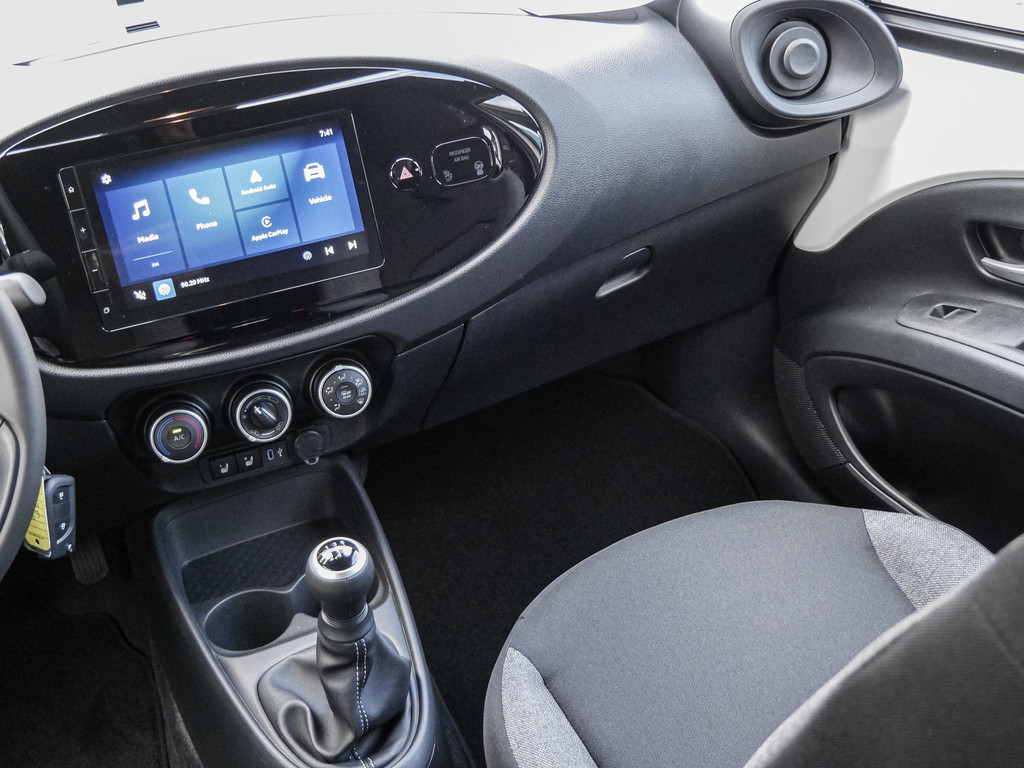 Fahrzeugansicht TOYOTA Aygo X 1.0 Business Edition - Bild 7