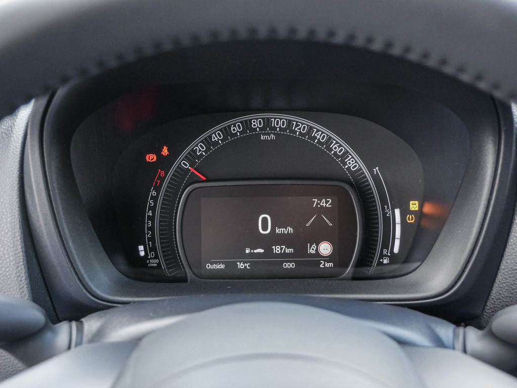 Fahrzeugansicht TOYOTA Aygo X 1.0 Business Edition - Bild 22