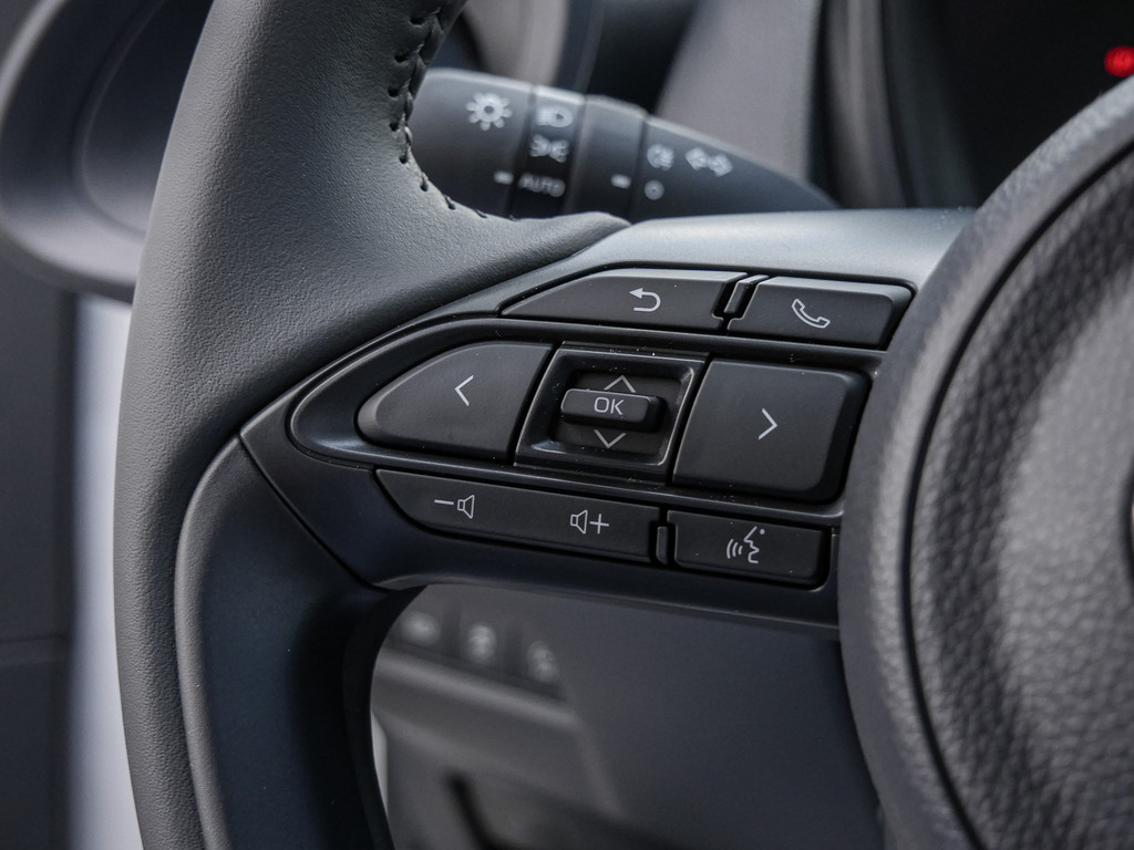 Fahrzeugansicht TOYOTA Aygo X 1.0 Business Edition - Bild 26