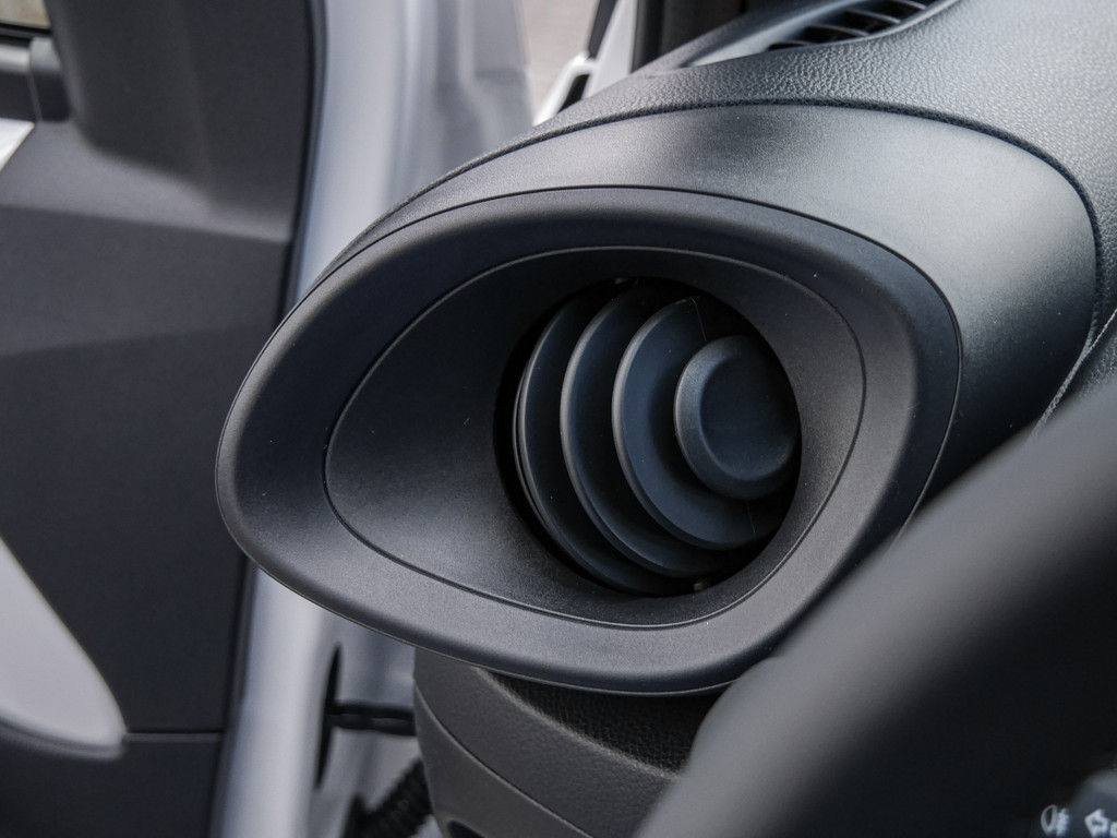 Fahrzeugansicht TOYOTA Aygo X 1.0 Business Edition - Bild 28