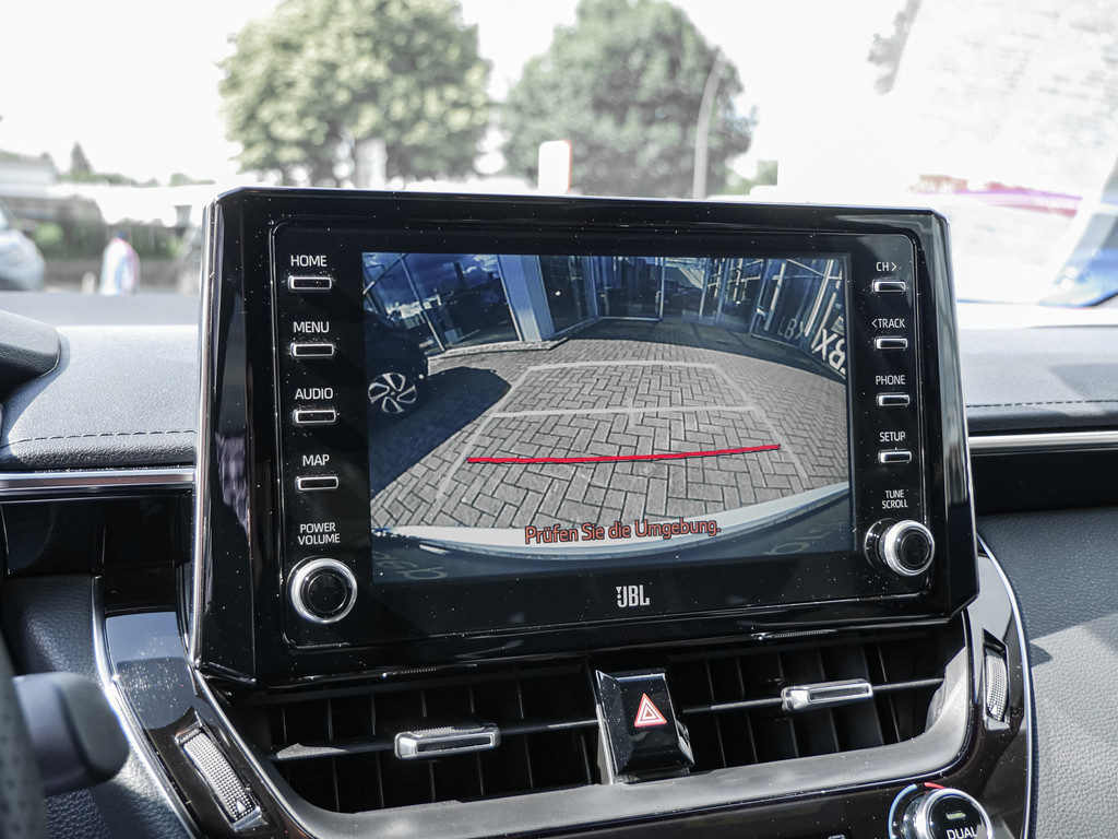 Fahrzeugansicht TOYOTA Corolla TS 2.0 Hybrid GR Sport - Bild 15