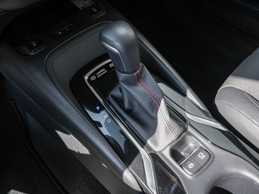 Fahrzeugansicht TOYOTA Corolla TS 2.0 Hybrid GR Sport - Bild 19