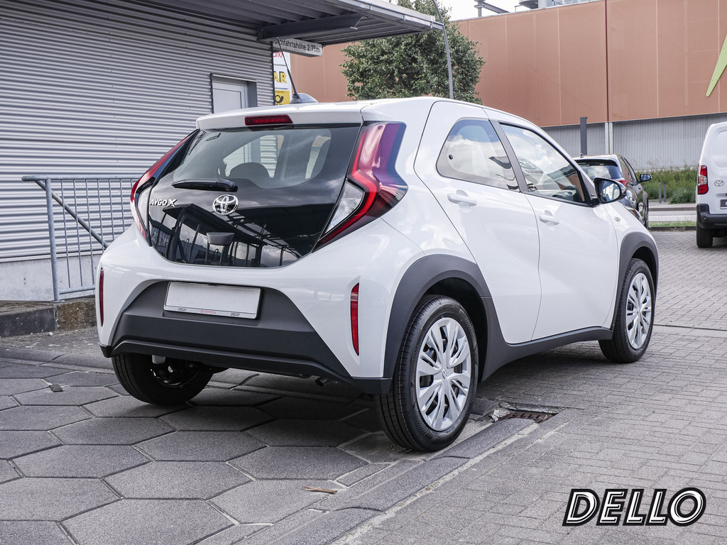 Fahrzeugansicht TOYOTA Aygo X 1.0 Business Edition - Bild 36