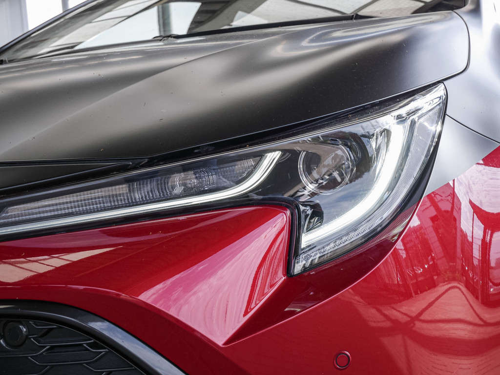 Fahrzeugansicht TOYOTA Corolla Touring Sports 2.0 Hybrid Team D - Bild 6