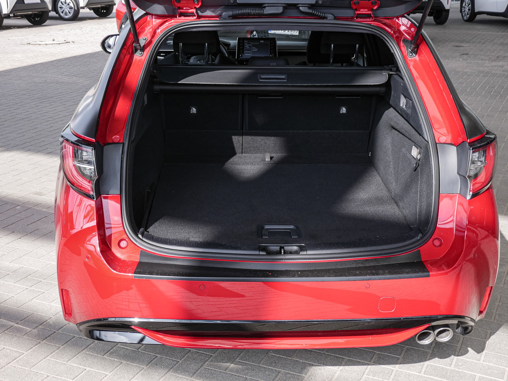 Fahrzeugansicht TOYOTA Corolla Touring Sports 2.0 Hybrid Team D - Bild 14
