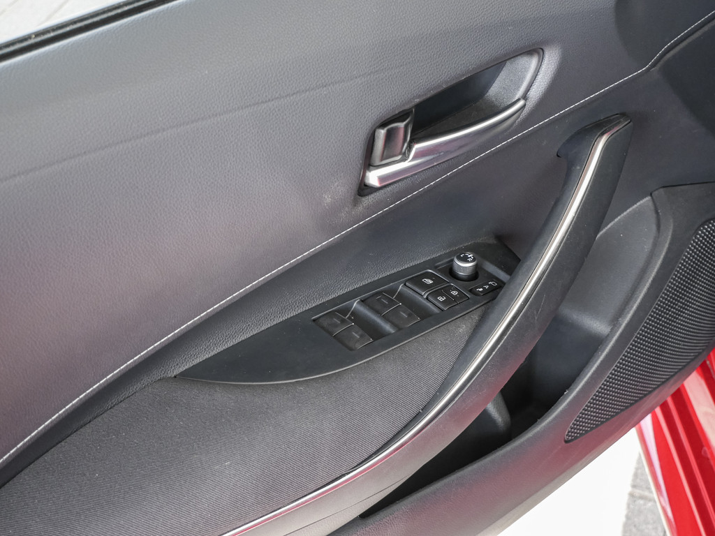 Fahrzeugansicht TOYOTA Corolla Touring Sports 2.0 Hybrid Team D - Bild 36