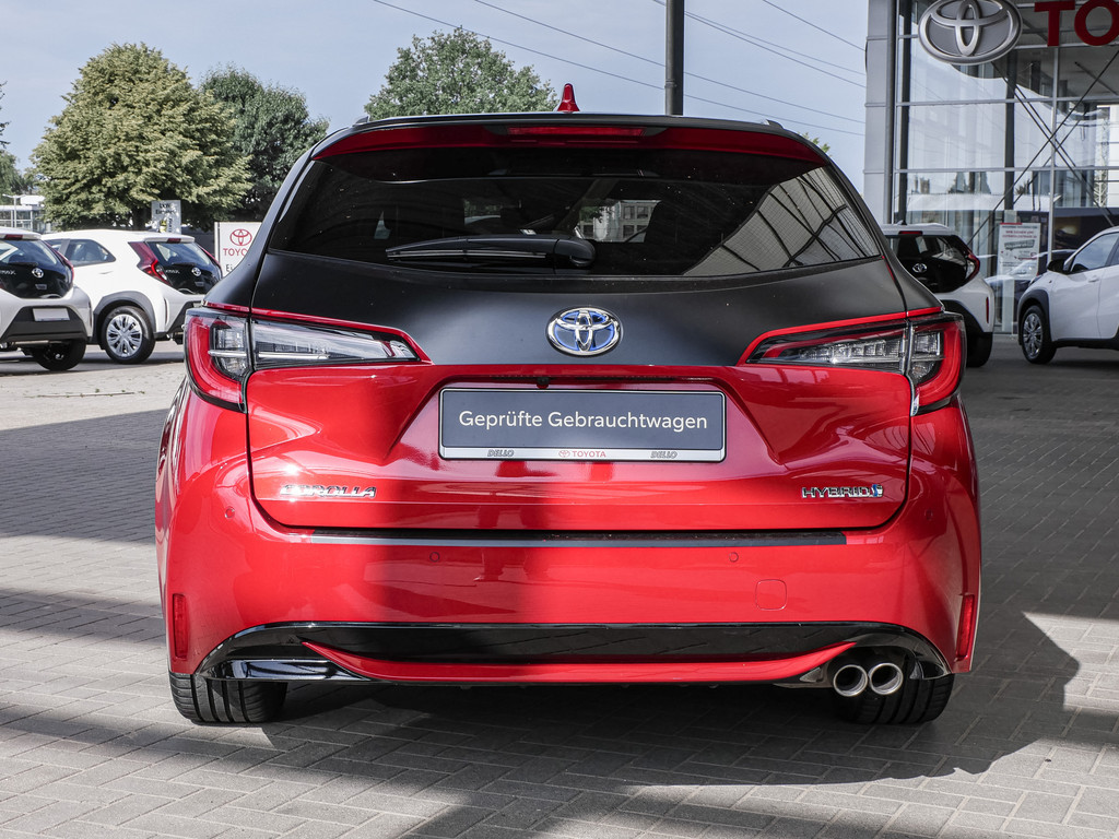Fahrzeugansicht TOYOTA Corolla Touring Sports 2.0 Hybrid Team D - Bild 40