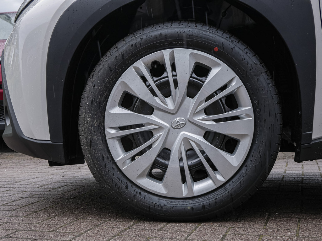 Fahrzeugansicht TOYOTA Aygo X 1.0 Play - Bild 33