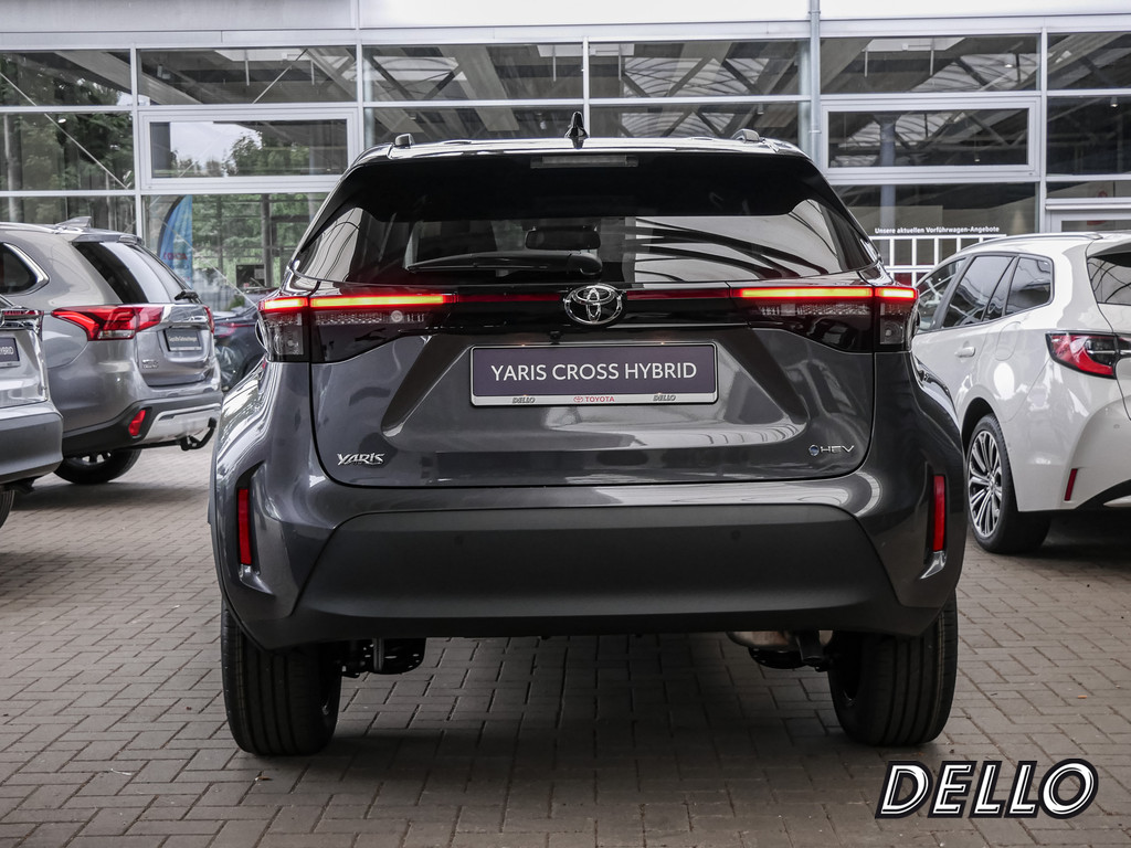 Fahrzeugansicht TOYOTA Yaris Cross Hybrid Teamplayer - Bild 38