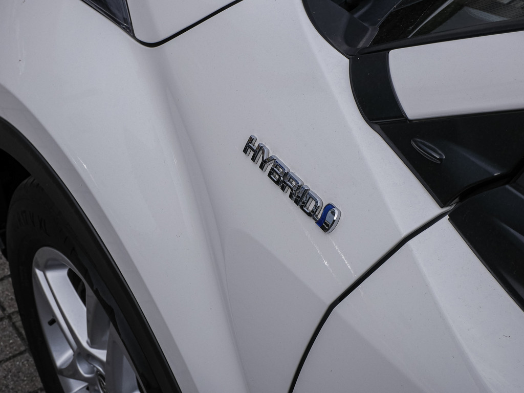 Fahrzeugansicht TOYOTA C-HR HYBRID Flow - Bild 3