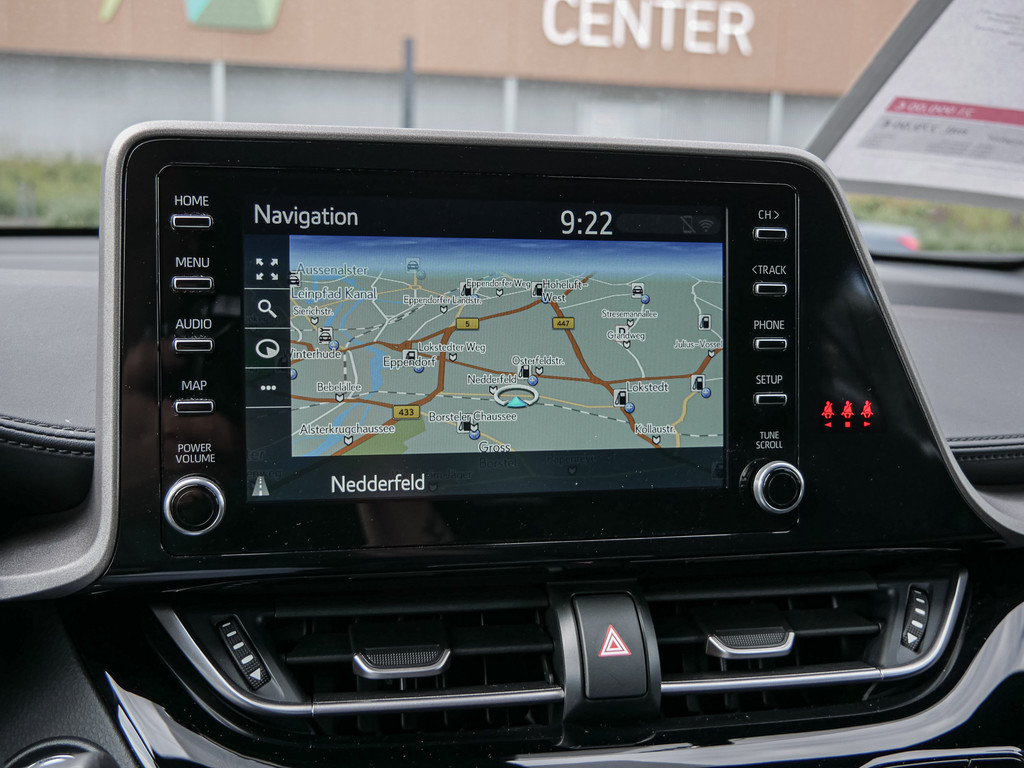 Fahrzeugansicht TOYOTA C-HR HYBRID Flow - Bild 17