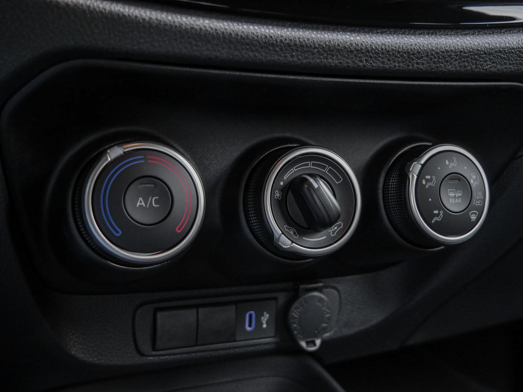 Fahrzeugansicht TOYOTA Aygo X 1.0 Play - Bild 14