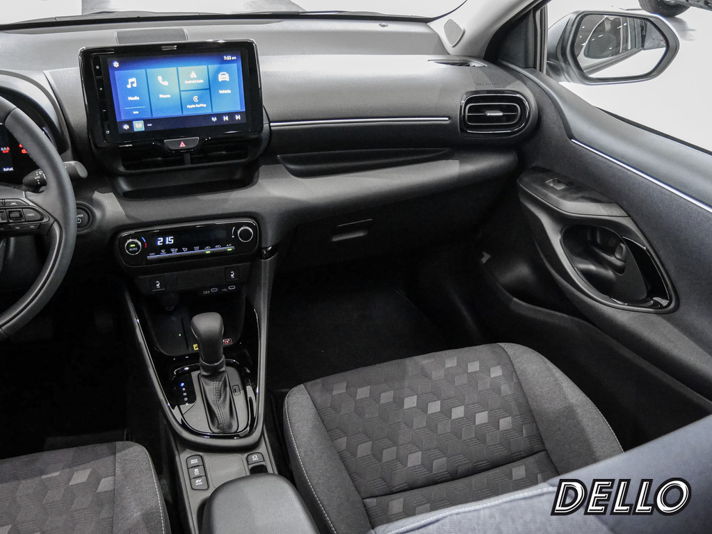 Fahrzeugansicht TOYOTA Yaris 1.5 Hybrid Teamplayer - Bild 10