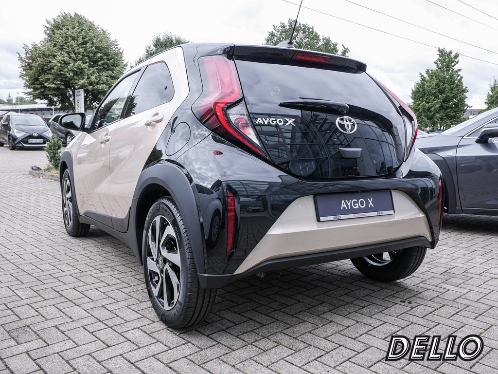 Fahrzeugansicht TOYOTA Aygo X 1.0 Teamplayer - Bild 33
