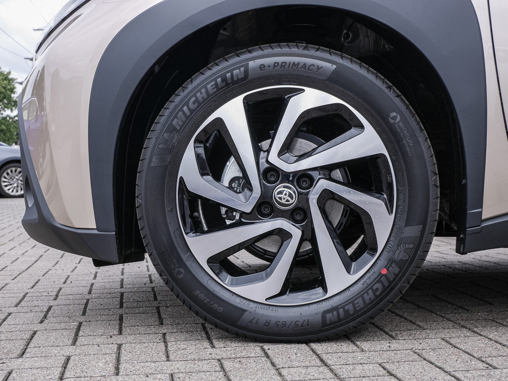 Fahrzeugansicht TOYOTA Aygo X 1.0 Teamplayer - Bild 34