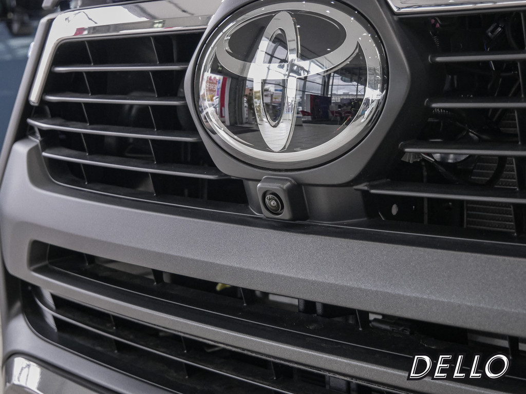 Fahrzeugansicht TOYOTA Hilux 2.8 Double Cab Invincible 4x4 - Bild 49