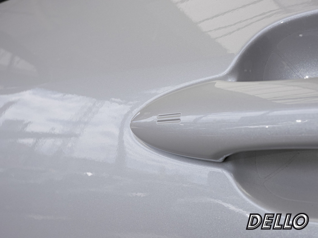 Fahrzeugansicht TOYOTA Yaris Cross 1.5 Hybrid FWD Teamplayer - Bild 3