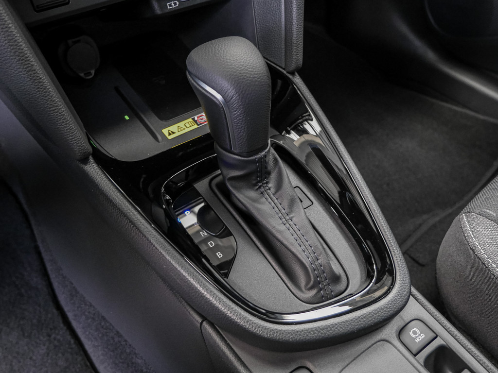 Fahrzeugansicht TOYOTA Yaris Cross 1.5 Hybrid FWD Teamplayer - Bild 22