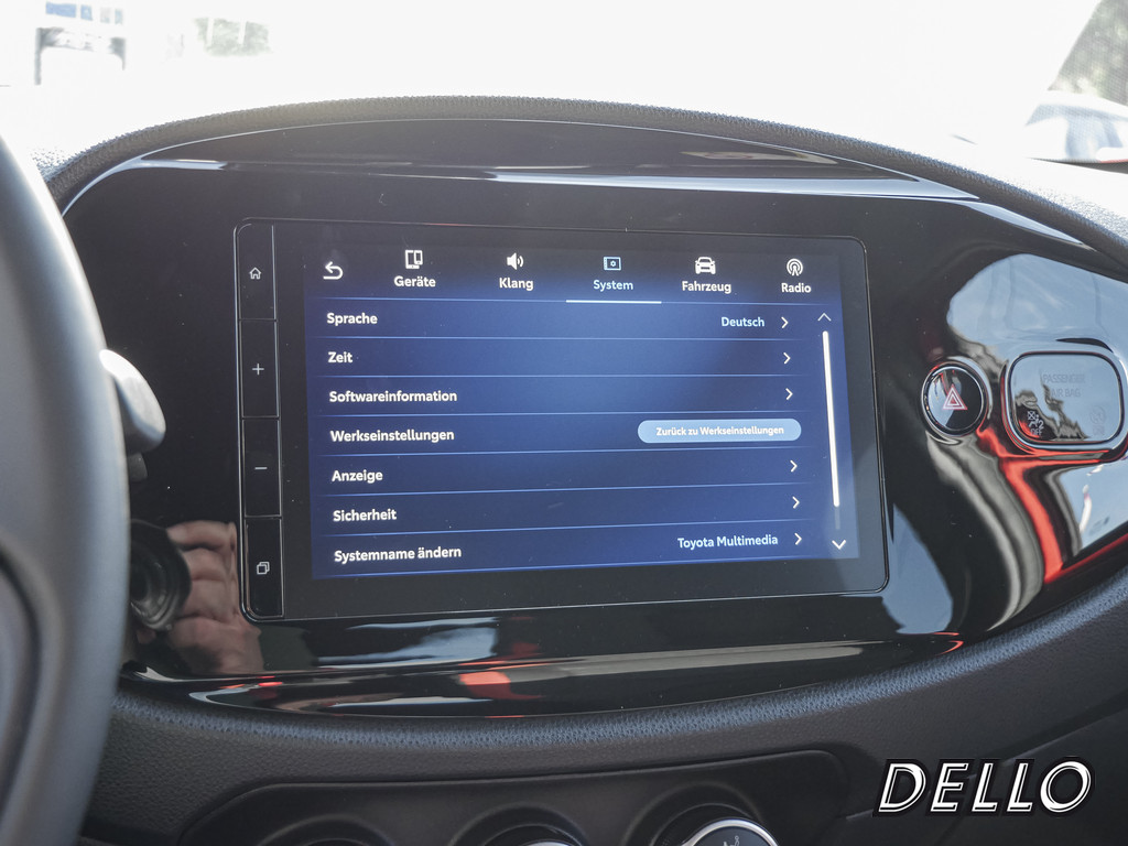 Fahrzeugansicht TOYOTA Aygo X 1.0 Teamplayer - Bild 13