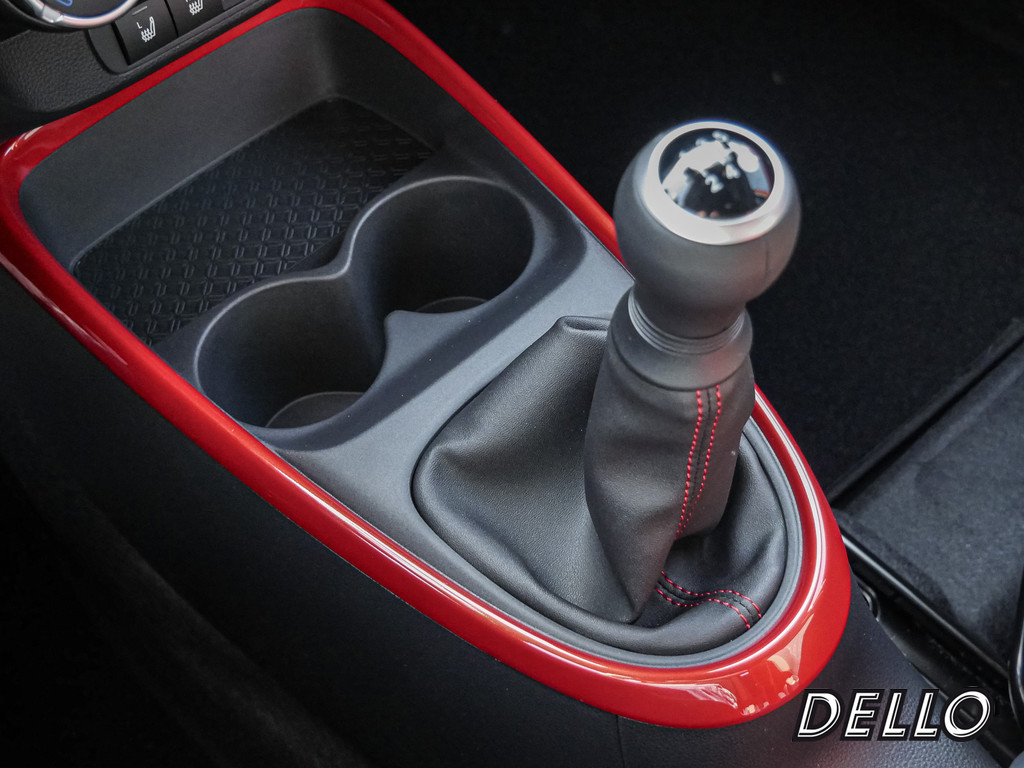 Fahrzeugansicht TOYOTA Aygo X 1.0 Teamplayer - Bild 18