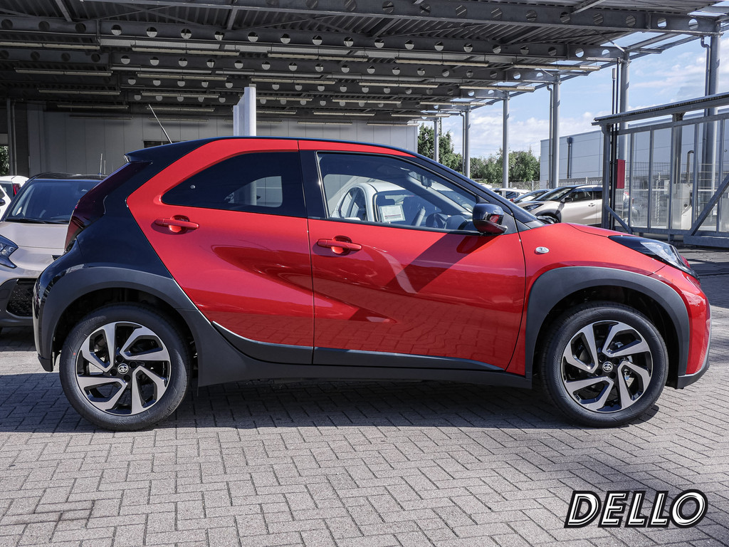 Fahrzeugansicht TOYOTA Aygo X 1.0 Teamplayer - Bild 34