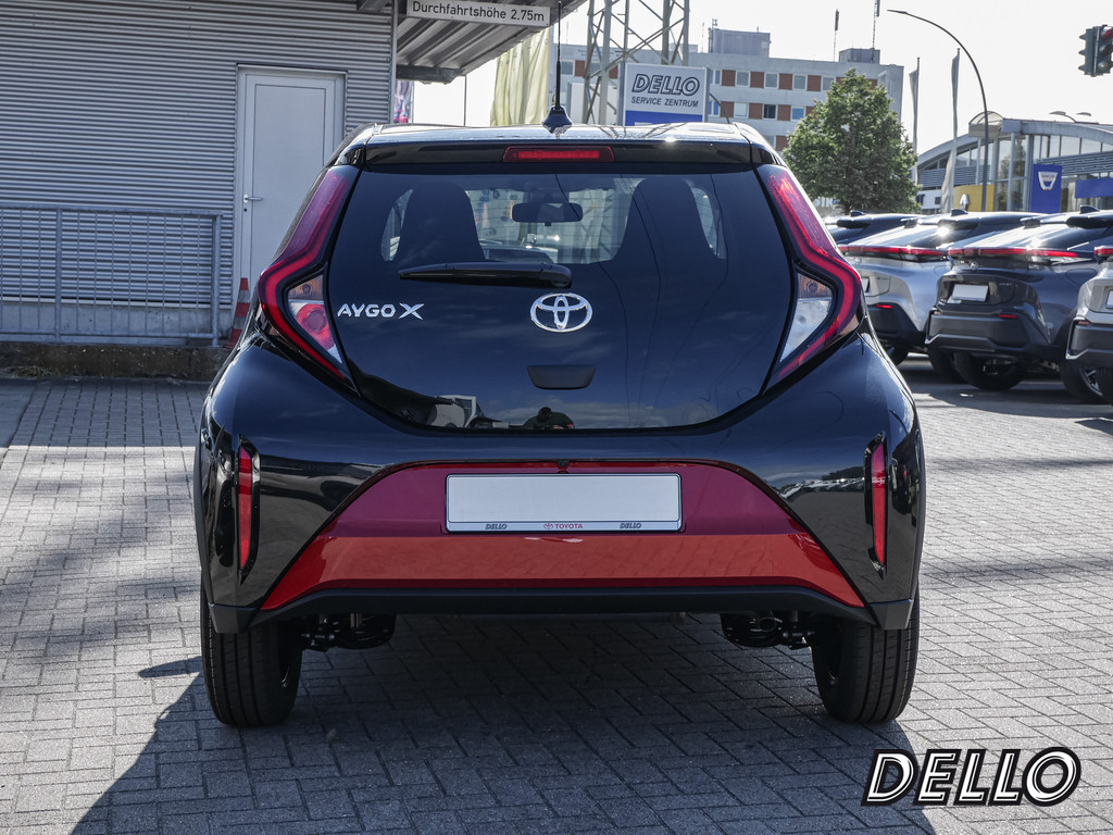 Fahrzeugansicht TOYOTA Aygo X 1.0 Teamplayer - Bild 39