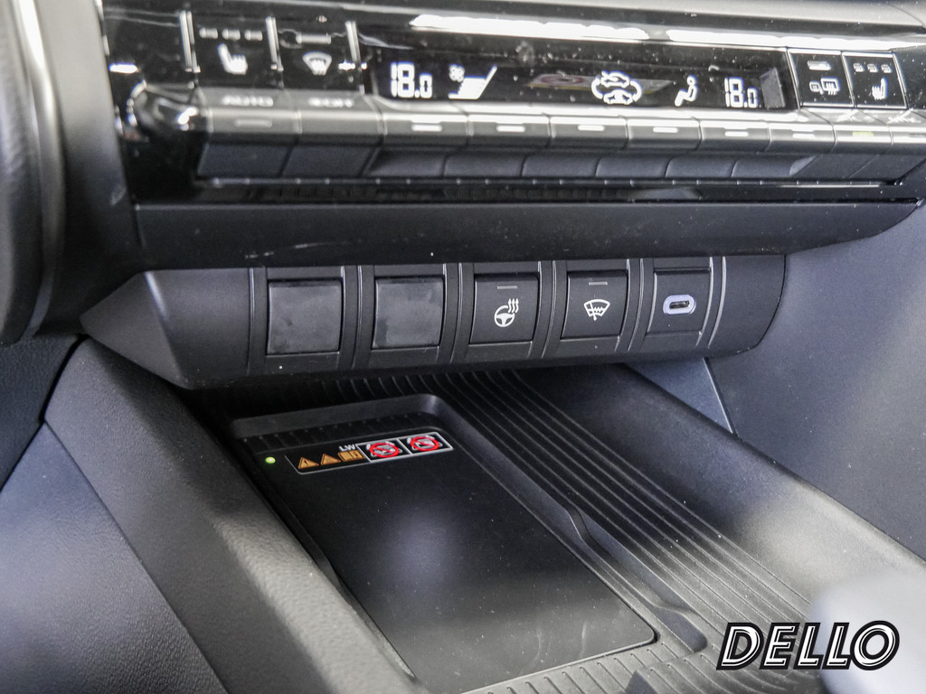 Fahrzeugansicht TOYOTA C-HR 2.0 Plug-In Hybrid FWD Teamplayer - Bild 20