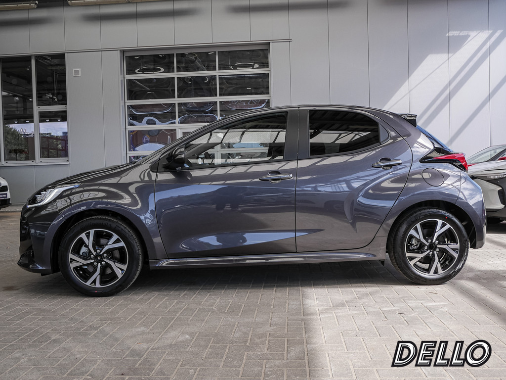 Fahrzeugansicht TOYOTA Yaris 1.5 Hybrid Teamplayer - Bild 41
