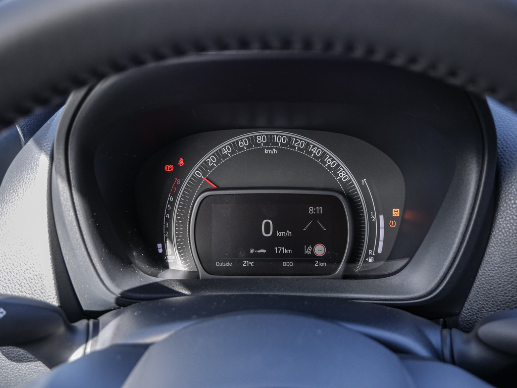 Fahrzeugansicht TOYOTA Aygo X 1.0 Teamplayer - Bild 24
