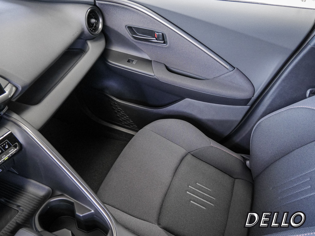 Fahrzeugansicht TOYOTA C-HR 2.0 Plug-In Hybrid FWD Teamplayer - Bild 24