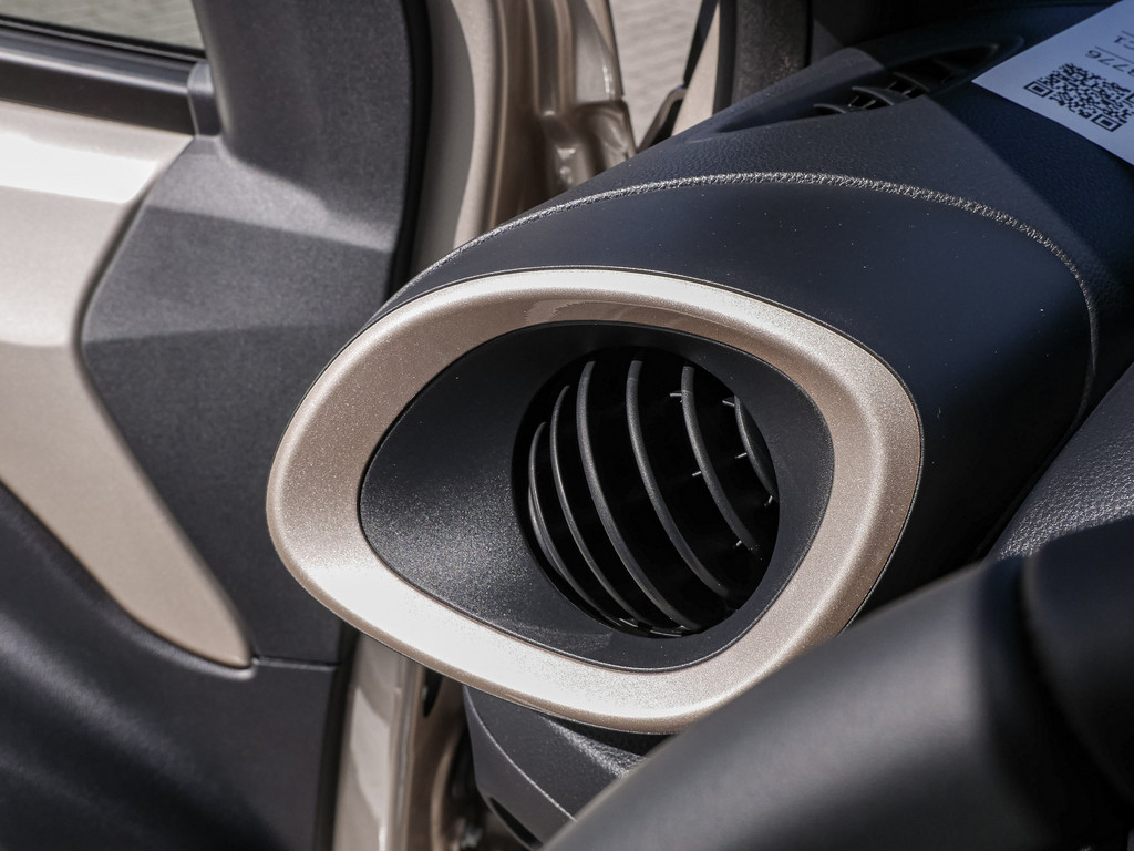 Fahrzeugansicht TOYOTA Aygo X 1.0 Teamplayer - Bild 29