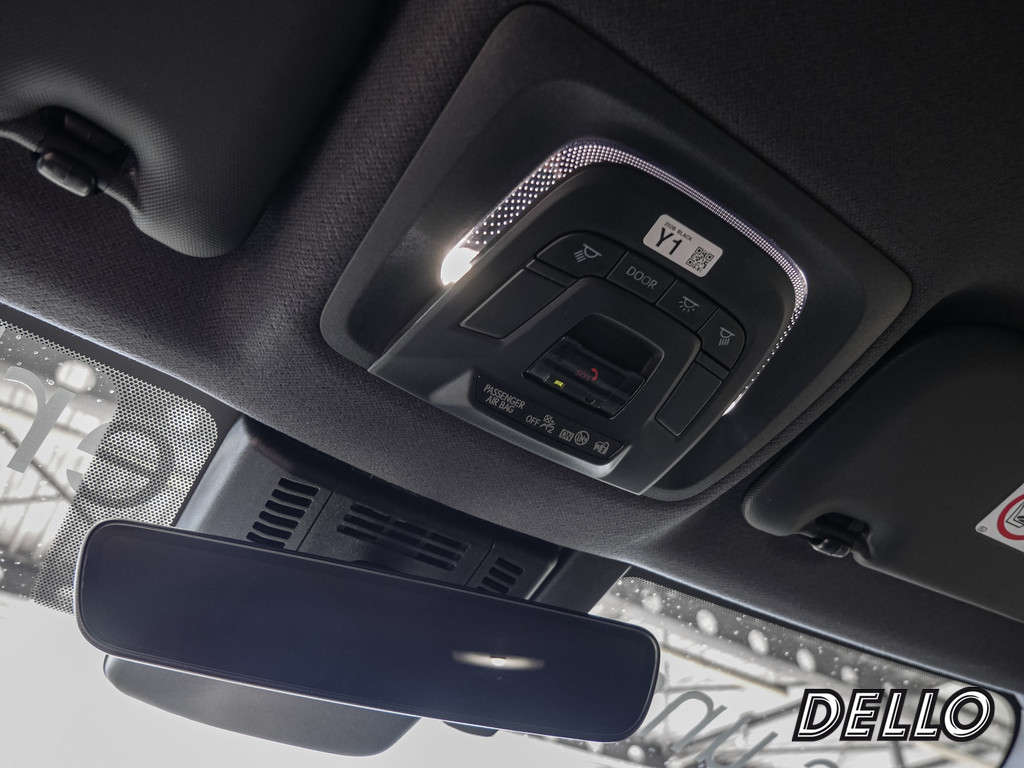 Fahrzeugansicht TOYOTA C-HR Plug-In Hybrid Teamplayer - Bild 25