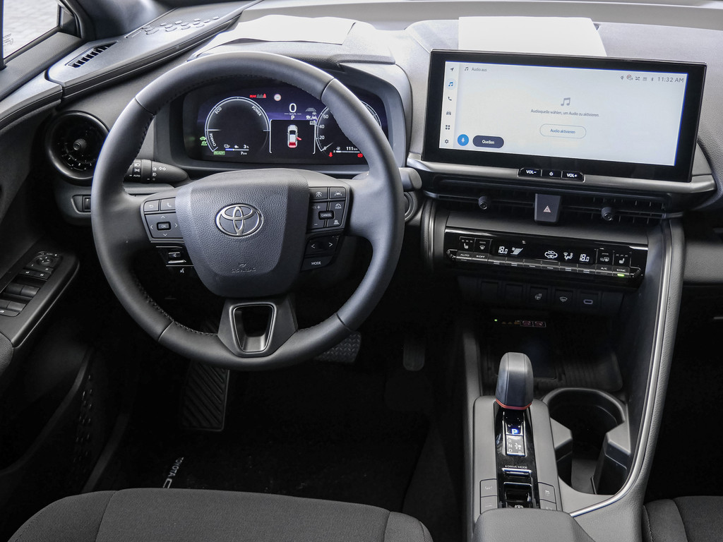 Fahrzeugansicht TOYOTA C-HR Plug-In Hybrid Teamplayer - Bild 10