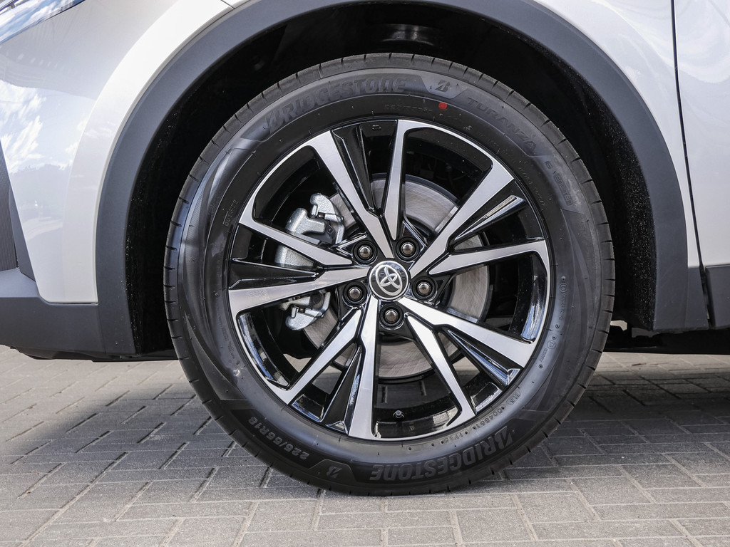 Fahrzeugansicht TOYOTA C-HR Plug-In Hybrid Teamplayer - Bild 42