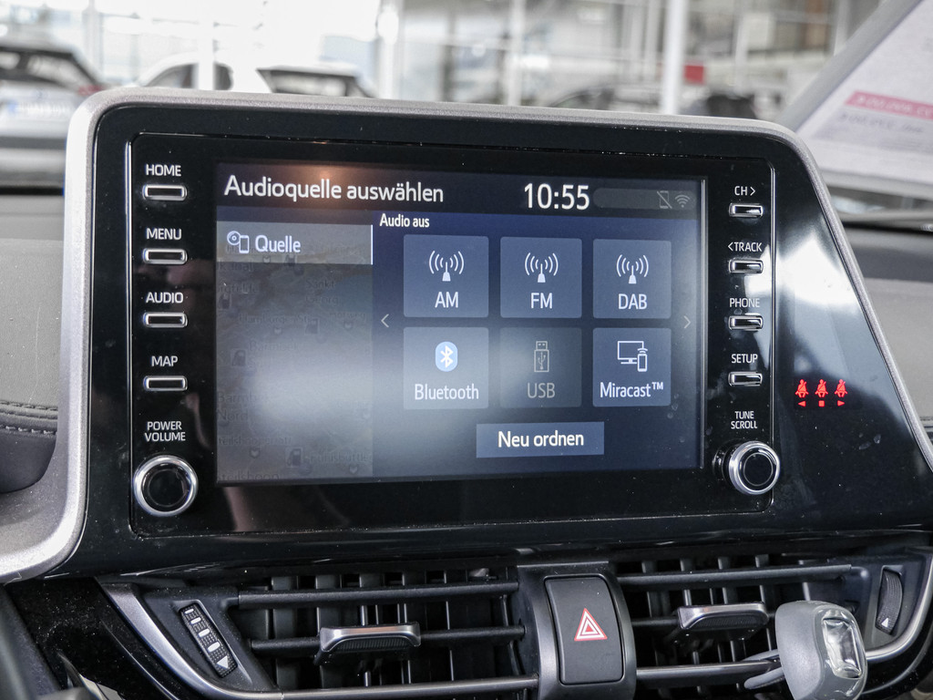 Fahrzeugansicht TOYOTA C-HR HYBRID Business Edition - Bild 19