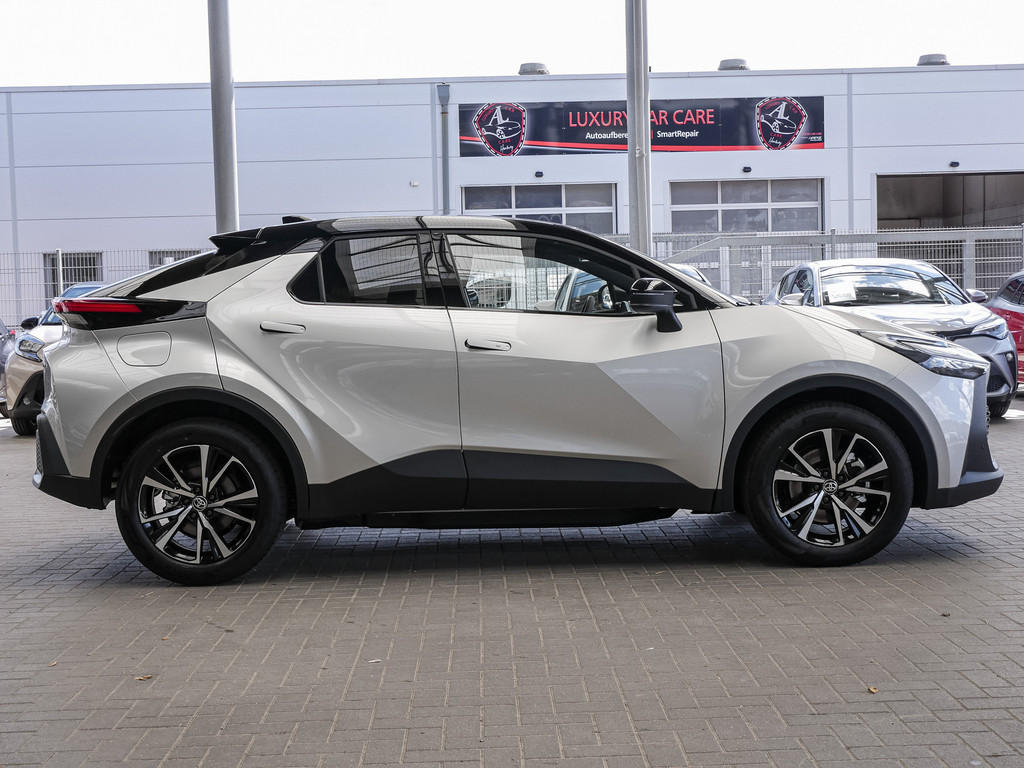 Fahrzeugansicht TOYOTA C-HR 2.0 Plug-In Hybrid FWD Teamplayer - Bild 34