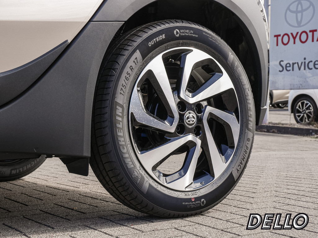 Fahrzeugansicht TOYOTA Aygo X 1.0 Teamplayer - Bild 43