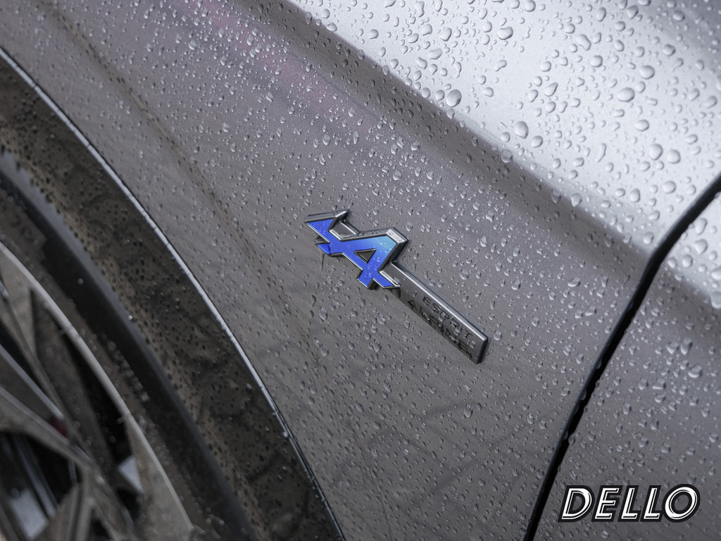 Fahrzeugansicht RENAULT Austral Iconic Esprit Alpine E-TECH - Bild 2