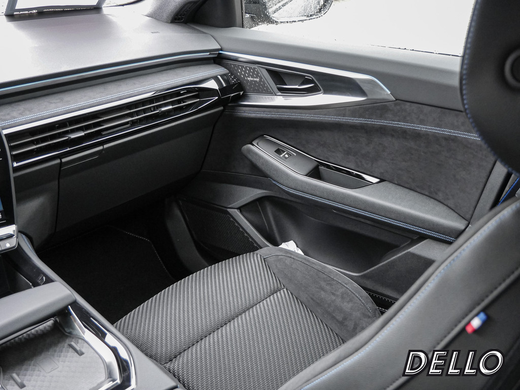 Fahrzeugansicht RENAULT Austral Iconic Esprit Alpine E-TECH - Bild 11