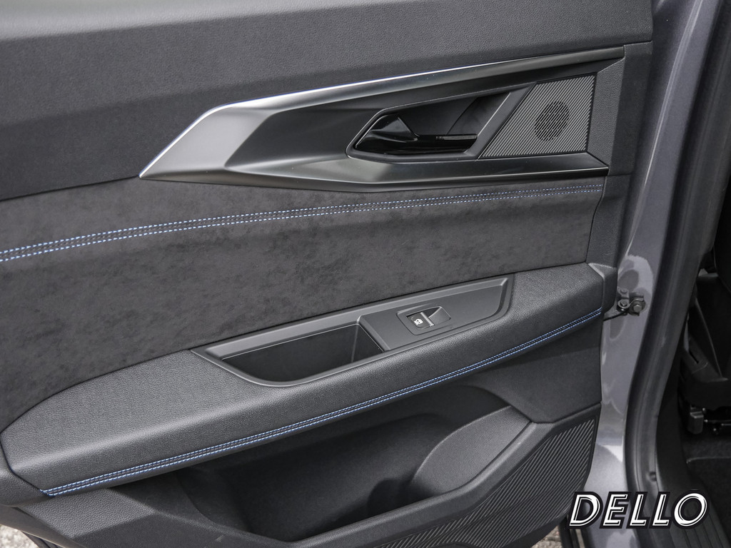 Fahrzeugansicht RENAULT Austral Iconic Esprit Alpine E-TECH - Bild 14