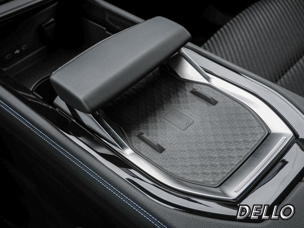 Fahrzeugansicht RENAULT Austral Iconic Esprit Alpine E-TECH - Bild 22