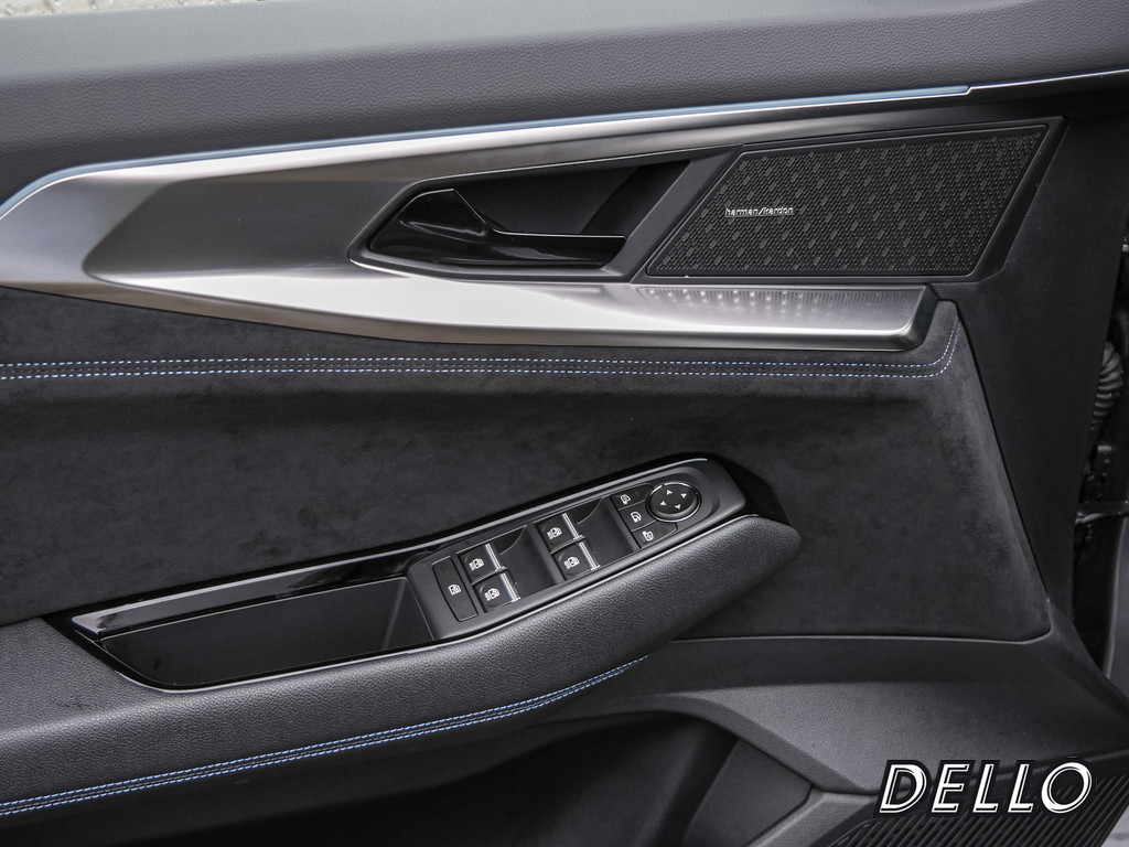 Fahrzeugansicht RENAULT Austral Iconic Esprit Alpine E-TECH - Bild 38
