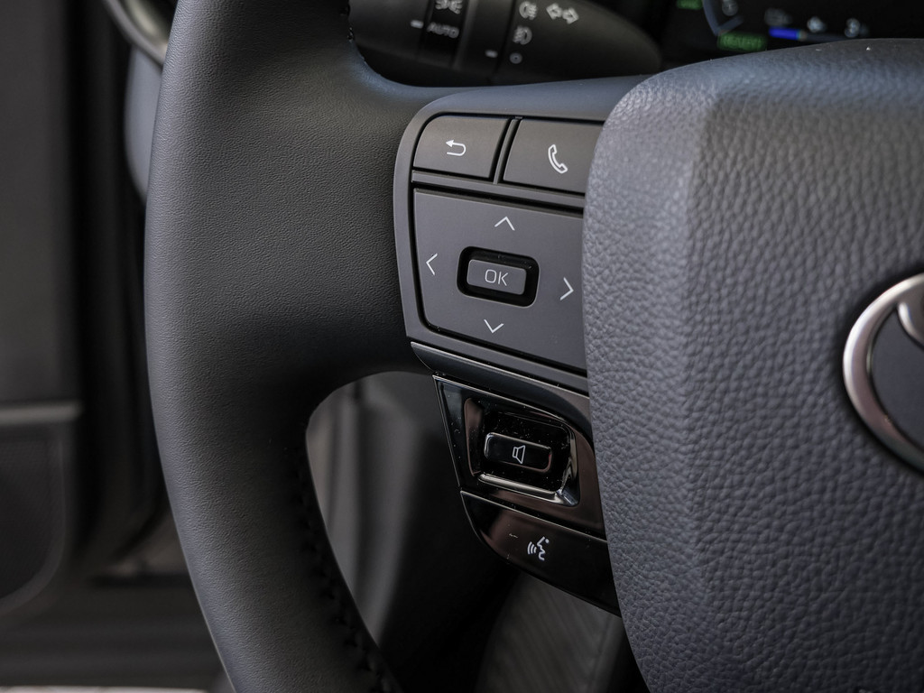 Fahrzeugansicht TOYOTA C-HR 2.0 Plug-In Hybrid Teamplayer - Bild 30