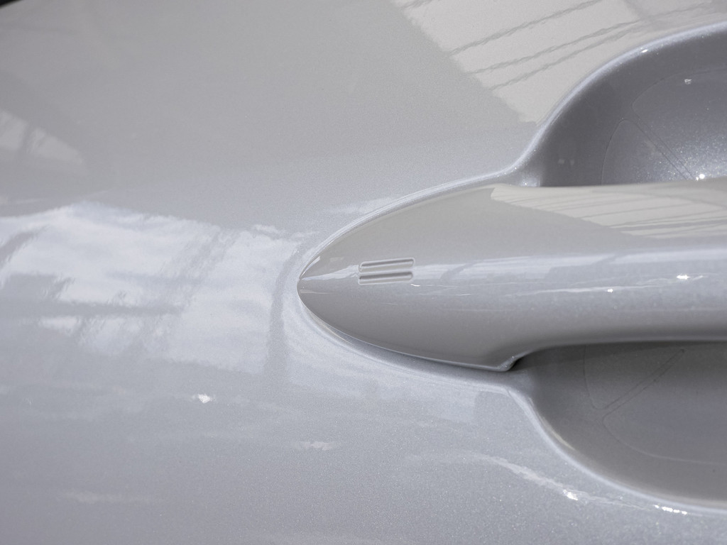 Fahrzeugansicht TOYOTA Yaris Cross 1.5 Hybrid FWD Teamplayer - Bild 3