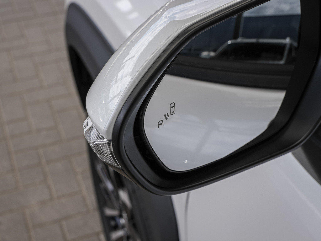 Fahrzeugansicht TOYOTA Yaris Cross 1.5 Hybrid FWD Teamplayer - Bild 4